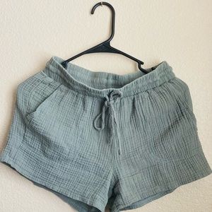 Simply Blessed Drawsting Waistline and Side Pockets!